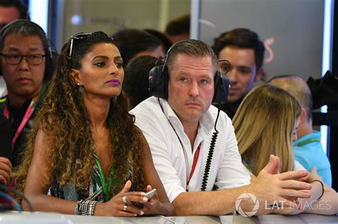 ''that starts off nicely, verstappen joked when he saw 'max verstappen girlfriend'. Jos Verstappen, girlfriend Amanda Sodre, Model at Singapore GP