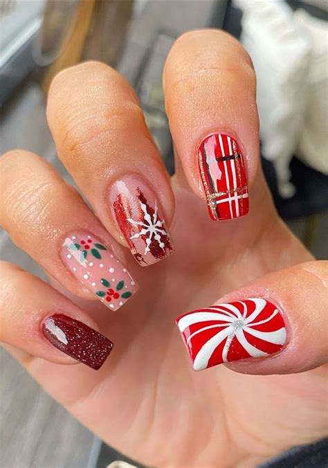 50 Best Festive Christmas Nails Shimmery Red Nails