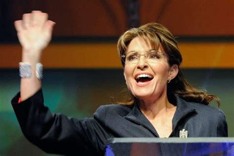 Sarah Palin Is Back Lex Governatrice Dellalaska Palin Ha Passato Il