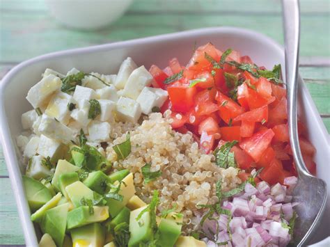 Salade De Quinoa à La Feta Recette De Salade De Quinoa à La Feta