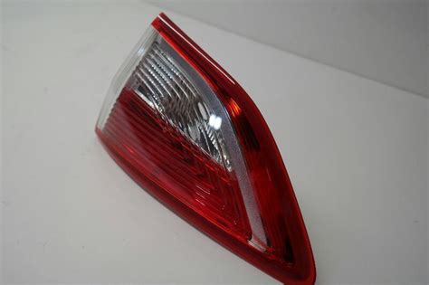 Ford Escape Passenger Right Tail Light Lam Liftgate Mounted Oem Ebay