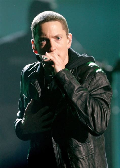 Eminem — слушать песни онлайн. Fans will soon be able to buy stock in Eminem songs | The ...