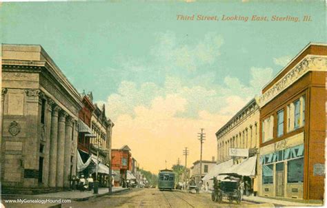 Sterling Illinois Third Street Looking East Vintage Postcard