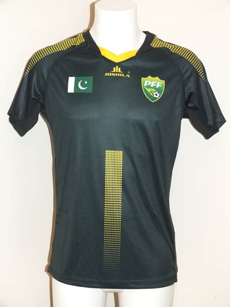 Pakistan Football Shirt World