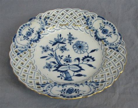 We did not find results for: Antique MEISSEN BLUE ONION RETICULATED EDGE 8 PLATE 2 ...