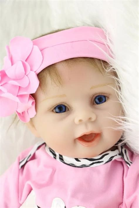 Hot Sale Reborn Doll Toys 22inch Silicone Reborn Baby Doll Cotton Body