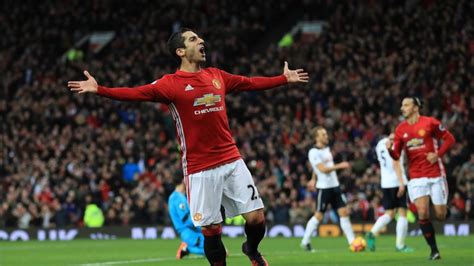 Currently, tottenham rank 6th, while manchester united hold 2nd position. News and Video Highlights - Man Utd-vs-Tottenham 11.12.2016