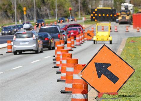 Work Zone Driving Rules Road Signs Channeling Devices And Flagger Signals
