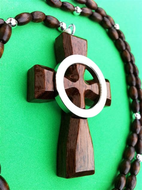 Boondock Celtic Brothers Saints Cross Rosary By Thetcabinet