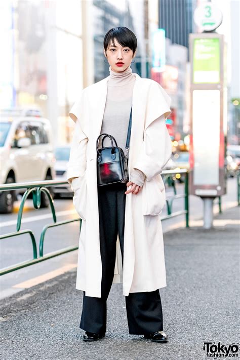 japanaese minimalist style in harajuku tokyo fashion