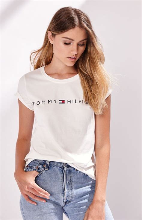 Pacsun Tommy Hilfiger Graphic T Shirt Ropa Ropa De Moda Ropa Tumblr Mujer