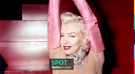 The Necklace Lorelei Lee Marilyn Monroe In The Movie Gentlemen Prefer Blondes Spotern