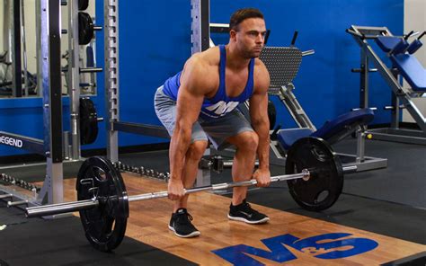 Conventional Deadlift Video Exercise Guide And Tips