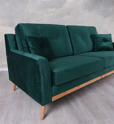 Es ist groß genug für eine kleine familie, lässt aber z.b. Dreisitzer Couch Sofa Samt Smaragd Polstersofa Sofabank ...