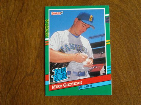 1990 leaf # 1 introductory card nm/mint to mint $ 0.25: Mike Gardiner Seattle Mariners Pitcher Rated Rookie Card No. 417 - 1990 Leaf Baseball Card