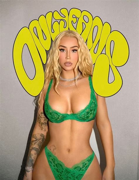 Iggy Azalea Shows Off Eye Popping Curves In Lingerie As She Joins