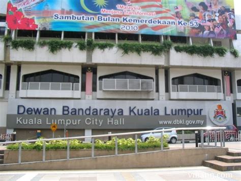 Dewan bandaraya kuala lumpur (dbkl) ialah pihak berkuasa tempatan di malaysia yang mentadbir wilayah persekutuan kuala lumpur. DBKL - Dewan Bandaraya Kuala Lumpur vin_ann