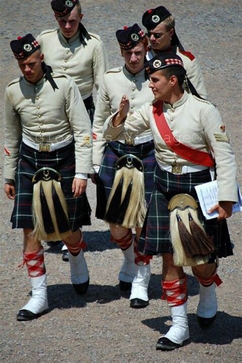 Pin By Jay Bell On Kilts Men In Kilts Scottish Kilts Tartan Kilt