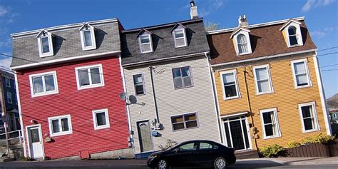 Crooked Houses Around The Worlds Quirky Tilted Houses