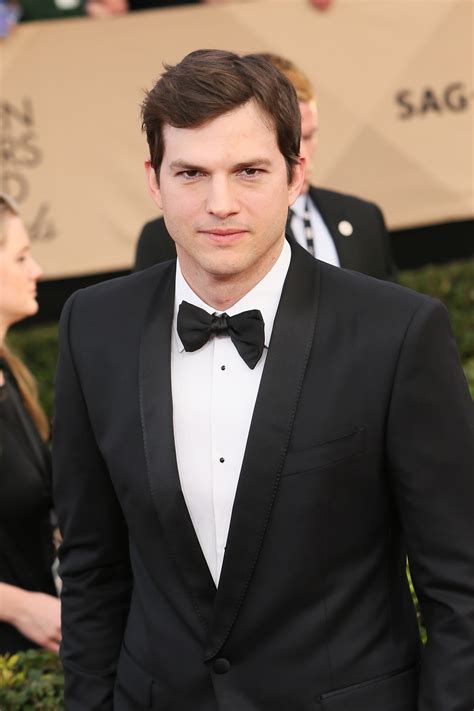 ashton kutcher went on an extreme and probably dangerous fast after his divorce self