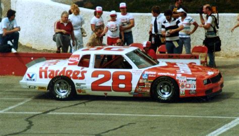 Ever been to a nascar race? In honour of the recently completed Daytona 500... Every ...