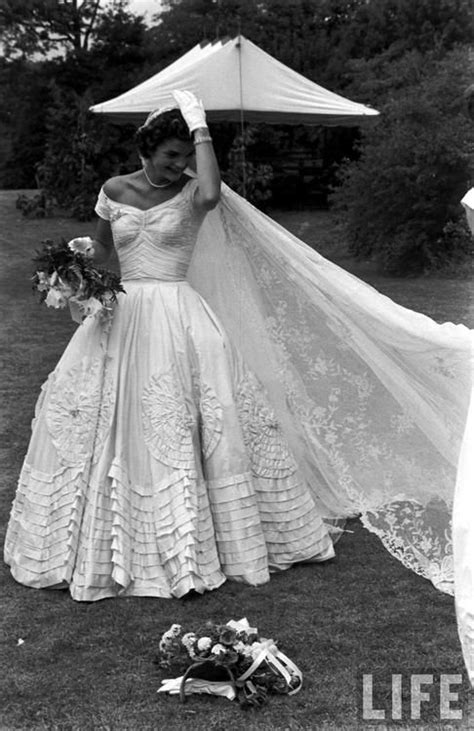 Jackie O Wedding Dress Style