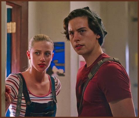𝙱𝚞𝚐𝚑𝚎𝚊𝚍 𝚒𝚌𝚘𝚗 Bughead Riverdale Characters Riverdale