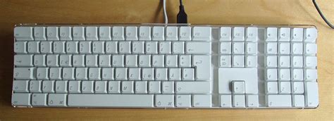 Whenever you use a computer, you'll probably use a keyboard. Клавиатура Apple - это... Что такое Клавиатура Apple?