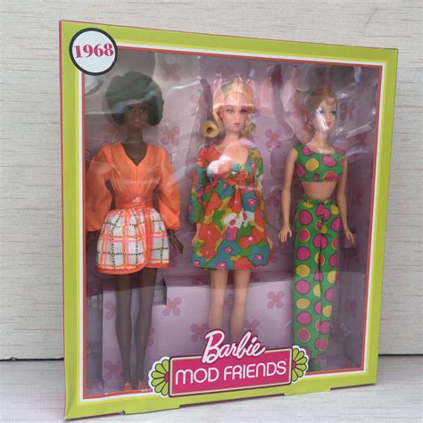 Barbie® Mod Friends™ T Set Alyannas Nook