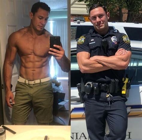 On Instagram B O O K B O Y F R I E N D Hommes En Uniforme Hot Cops
