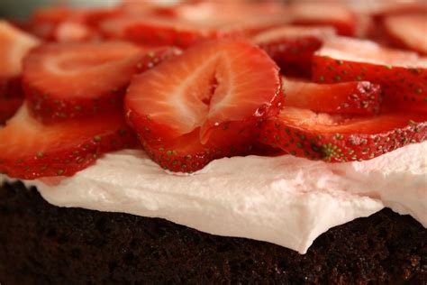 Chocolate Cake with Fresh Strawberry Filling | Strawberry cake filling, Strawberry filling ...
