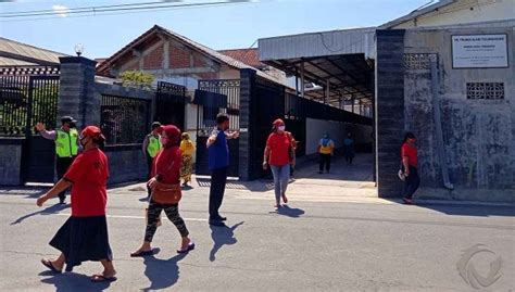 Plumbon, kota cirebon, jawa barat. Berita - 105,7 Radio ANDIKA Kediri | Informasi dan Solusi