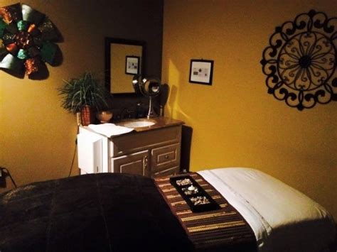 Alleviating Whispering Waters Day Spa Find Deals With The Spa And Wellness T Card Spa Week