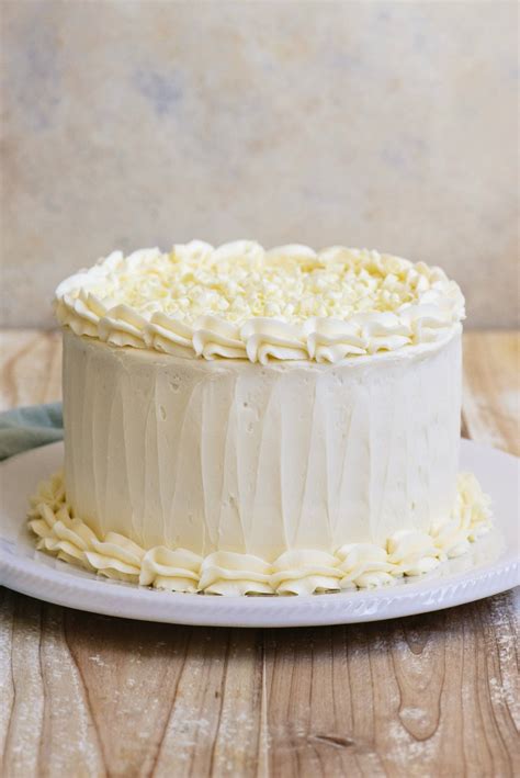 Details More Than 67 All White Birthday Cake Super Hot Indaotaonec