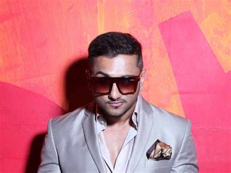 Sunday Throwback Honey Singh Drops A Pic Of His Chiseled Physique Dated Back To 2011