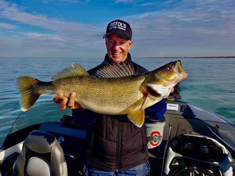 How To Catch Columbia River Walleye Crawler Harness 101