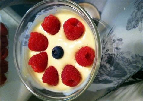 Making ruth's chris potatoes au gratin copycat: Copycat Ruth Chris's Sweet Cream With Seasonal Berries | Recipe | Berries and cream recipe ...