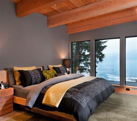 You have traveled to santa's cottage to find the list and erase your names. 20 Master Bedrooms with Breathtaking Ocean View