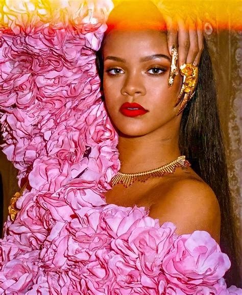Queen Rihanna👑 On Instagram 🌸💕🌸 Swipe ️ Rihanna Badgalriri