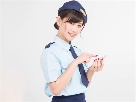Being in lockdown doesn't mean finding a new potential tinder. Female Japanese Officer Gets Pay Cut For Using Dating App ...