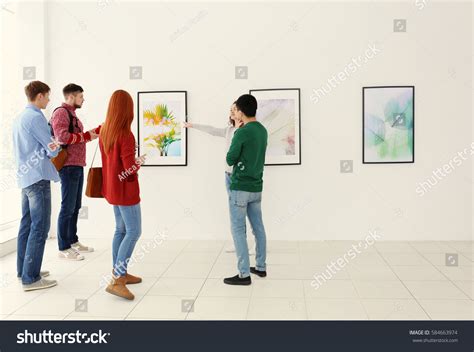 Young People Modern Art Gallery Hall Stock Photo 584663974