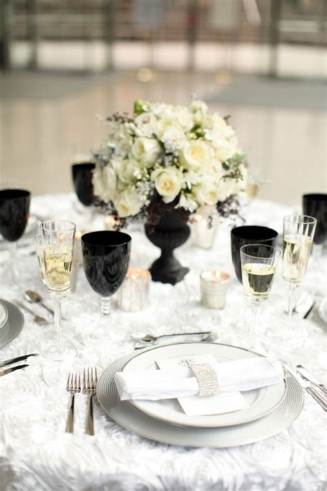 64 Elegant Black And White Wedding Table Settings Weddingomania