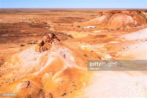 South Australia Desert Photos And Premium High Res Pictures Getty Images