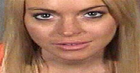 Lindsay Lohan Gets Fan Letters A Day In Jail Daily Star