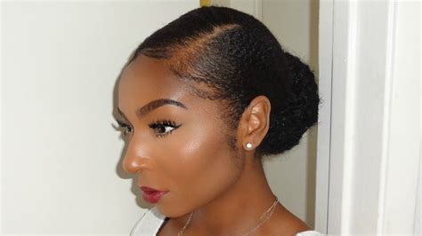 A part of being black is celebrating natural curls and experimenting. How to| Sleek Bun Tutorial on Short/Medium Natural Hair ...