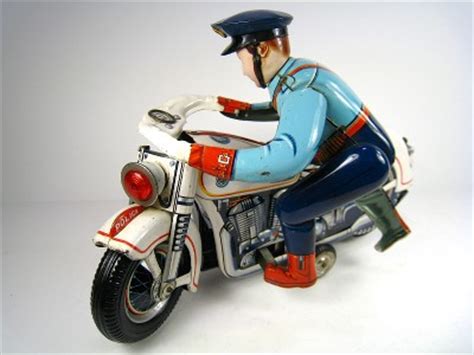 Agm batteries probably make the best choice for a harley davidson motorcycle battery due to their superior fast discharge rates. MODERN TOYS Japan Tin Battery Operated Harley Davidson ...