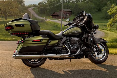 2018 Harley Davidson Electra Glide® Ultra Limited Iron Hill Harley