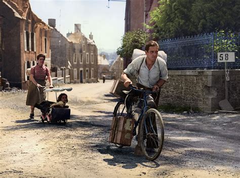 13 Fascinating Colorized Photos Of Refugees During World War Ii