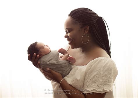 A Mothers Love Favorite Ways To Pose Mom And Newborn Baby