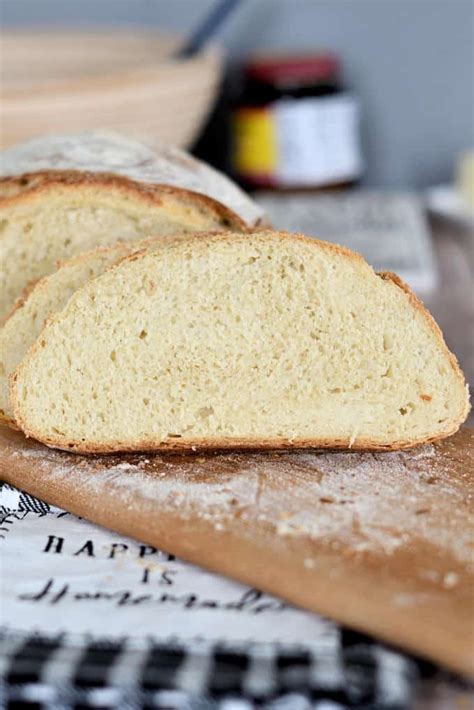 Crusty Semolina Bread Baking Sense®